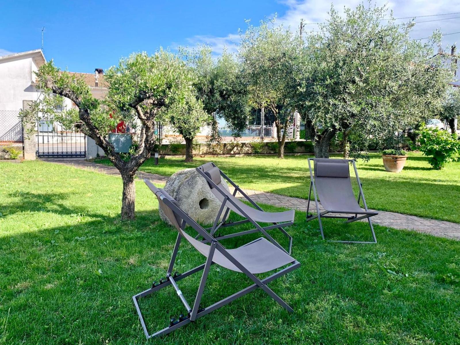 Palazzo Gessi Room And Breakfast Borghi Buitenkant foto